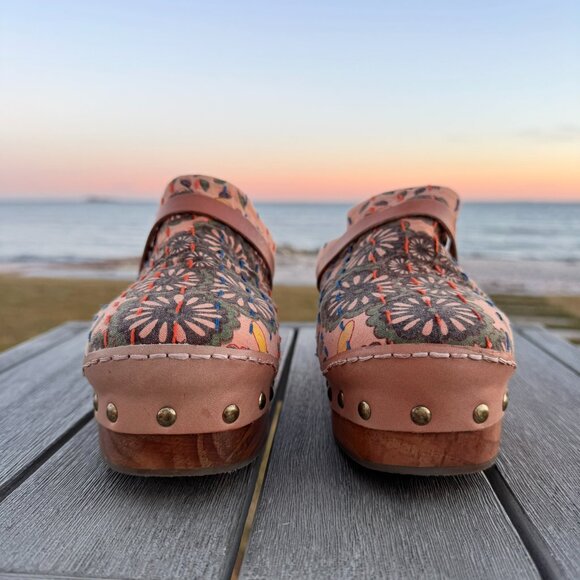 Free People Calabasas Kantha Platform Clogs Embroidered Stud Brown 8 - Picture 9 of 14